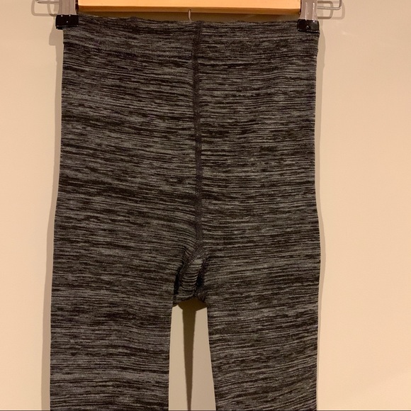 NWOT Black and Gray Stretchy Leggings - Picture 2 of 5